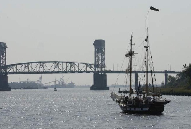 pirate ship bridge